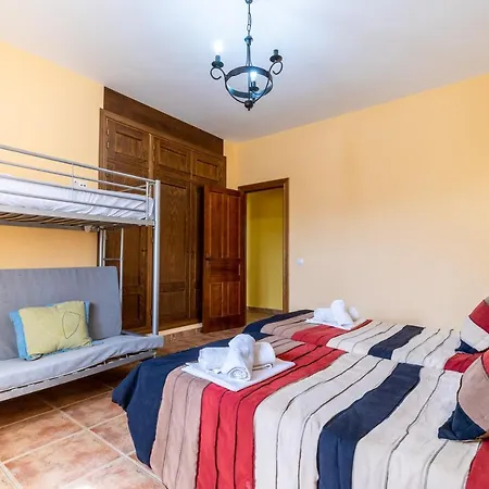 Holiday home El Desafio De Aguilas Almogia